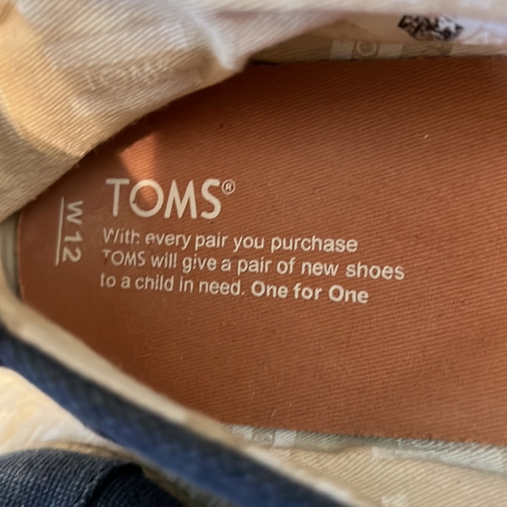 TOMS denim - Picture 3 of 5